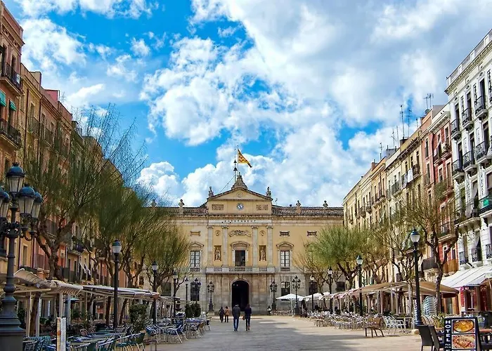 2 Tus Vacaciones Ideales En Tarragona